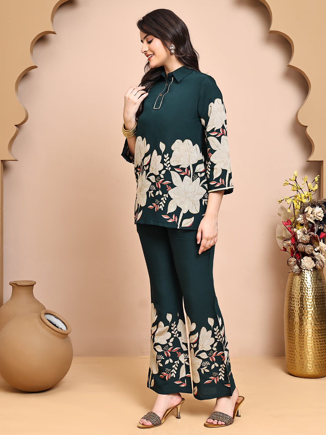 Green Colour Floral Printed Premium Chanderi Co-Ords Set for Women