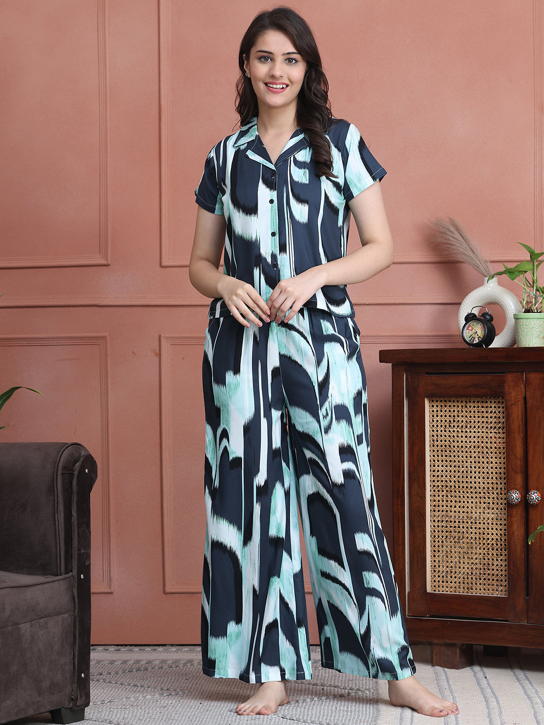 Woman wearing Blue Abstract Night Suit