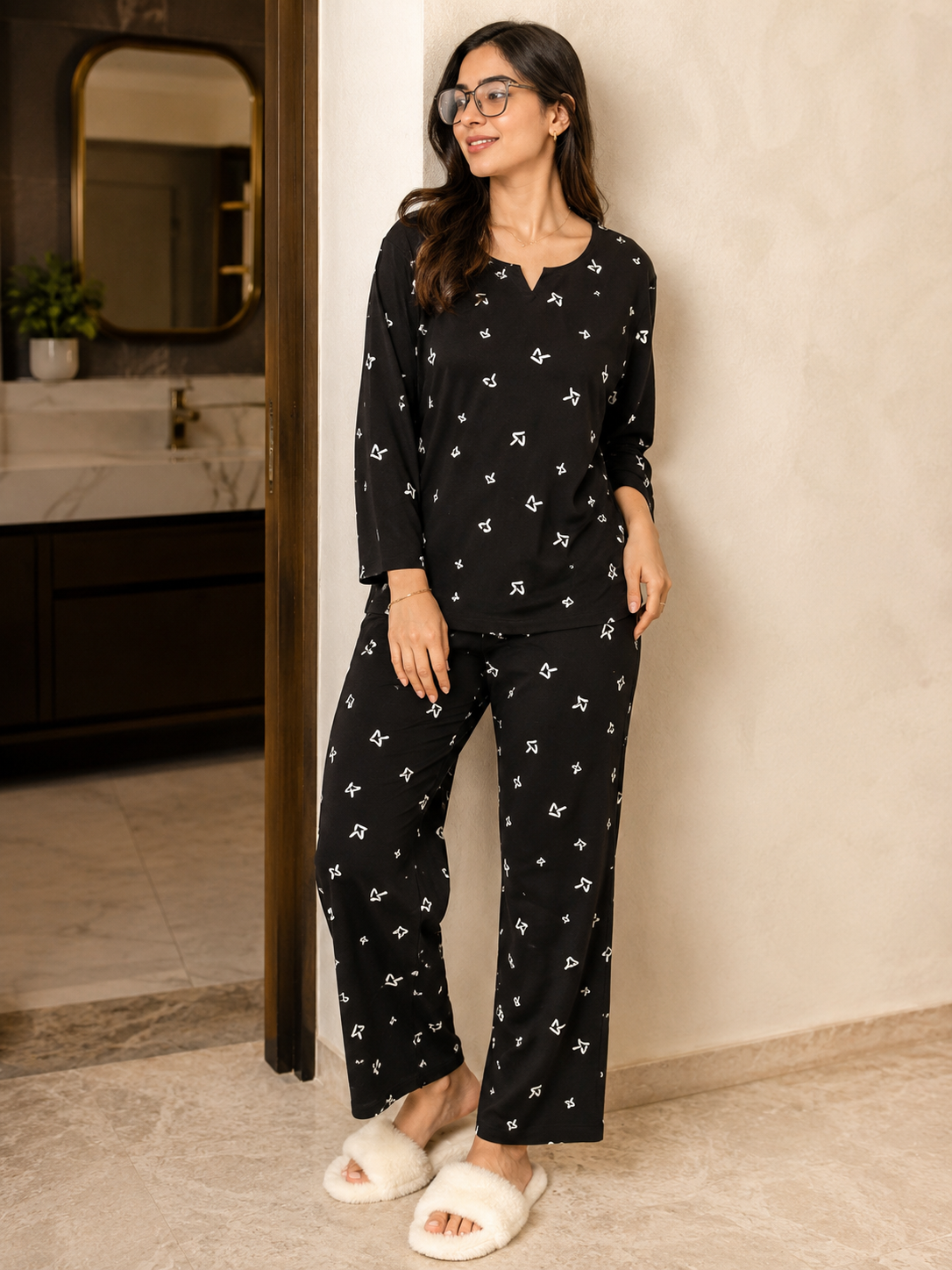 Black Printed V-Neck 3/4 Sleeve Night Suit Set For Women | Claura