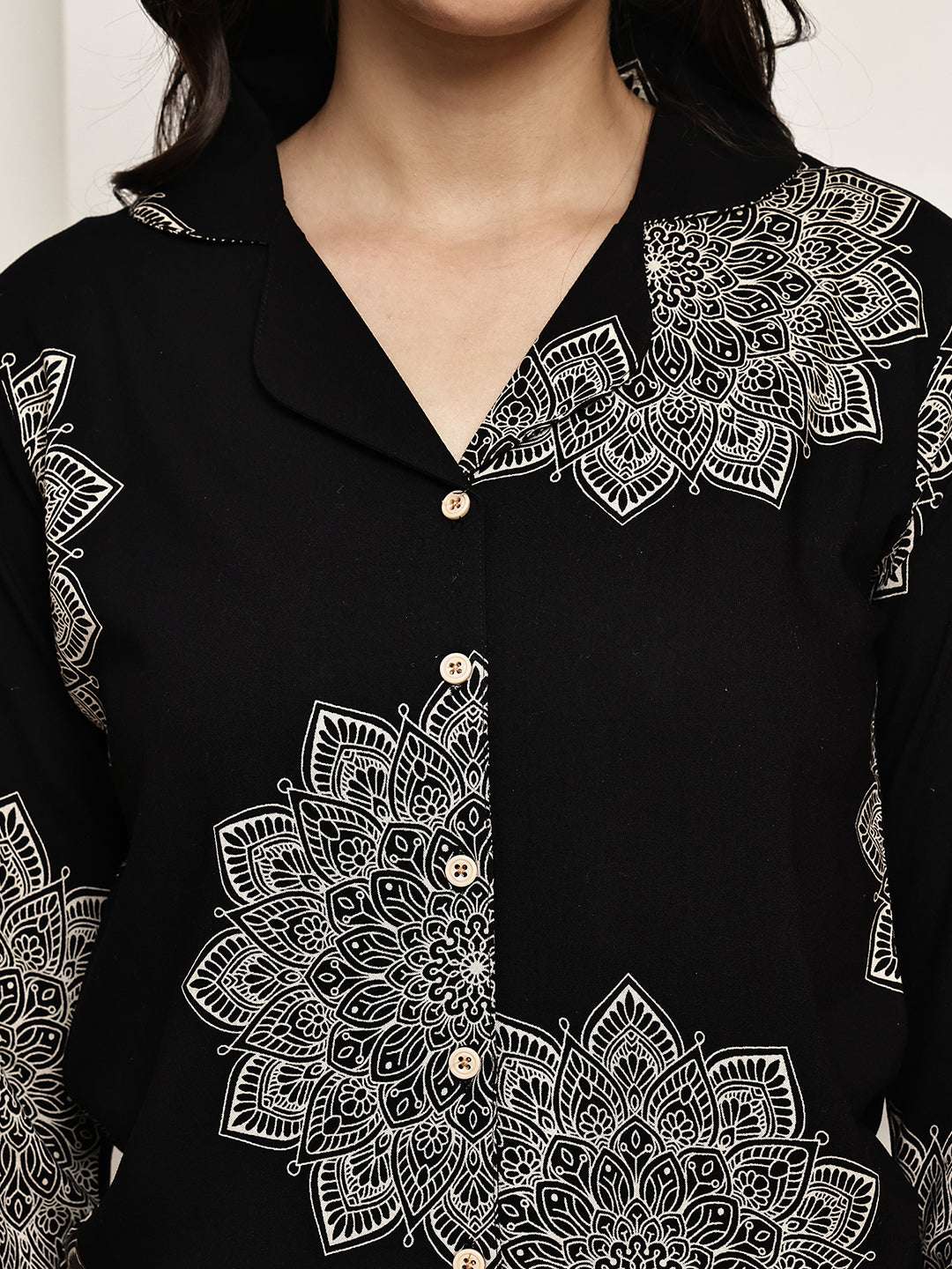 Black Colour Abstract Printed Viscose Rayon Night Suit for Women