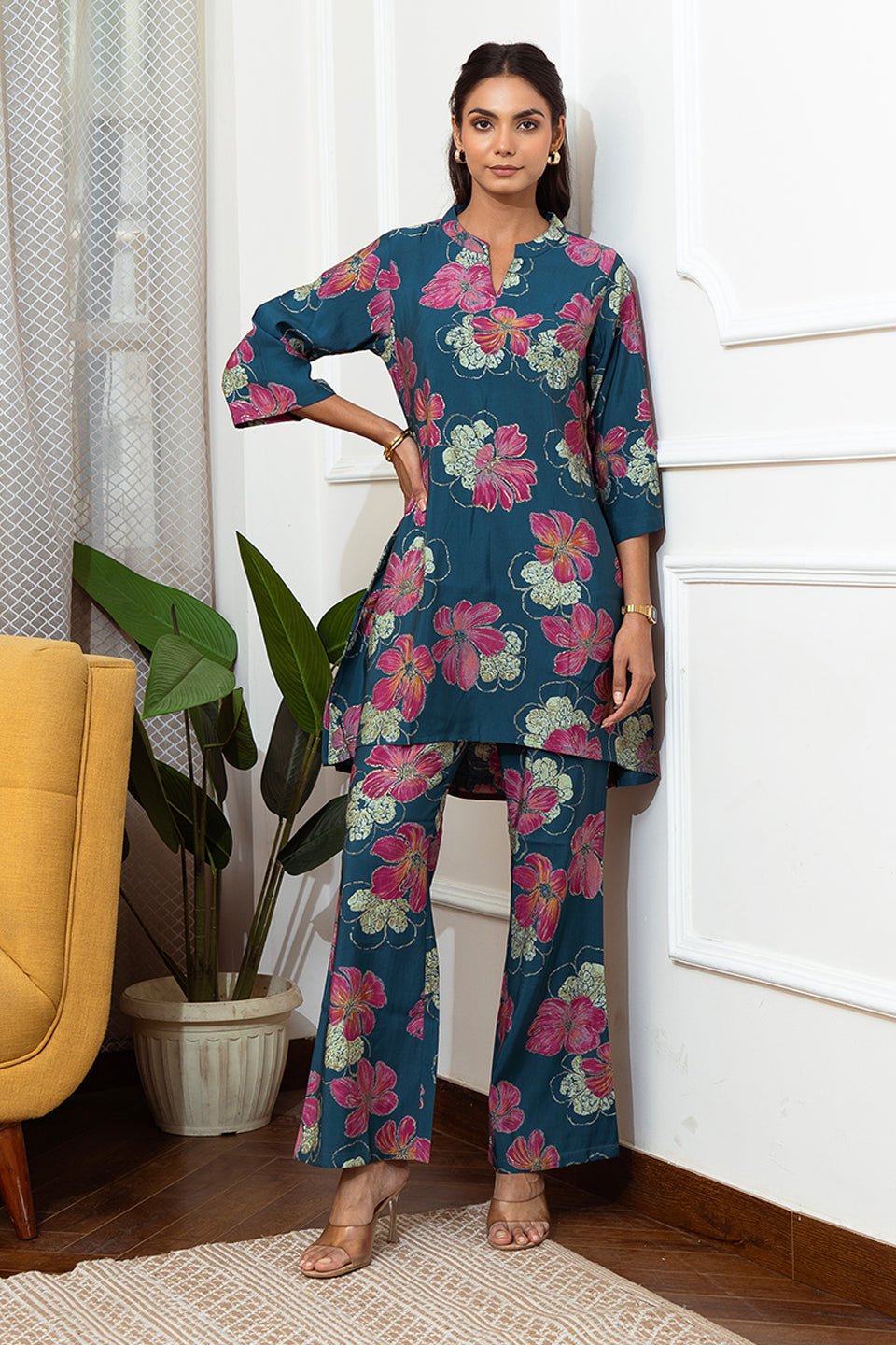Woman wearing Blue Floral Co-Ord Set