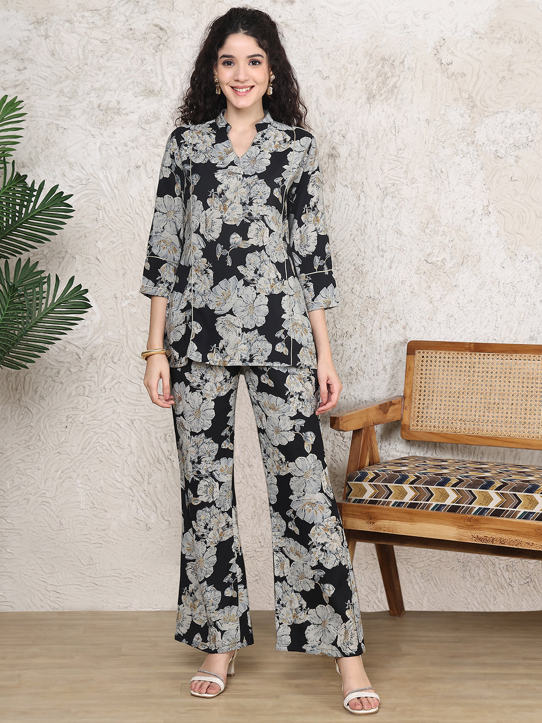 Black Colour Floral Printed Premium Chanderi Co-ord Set