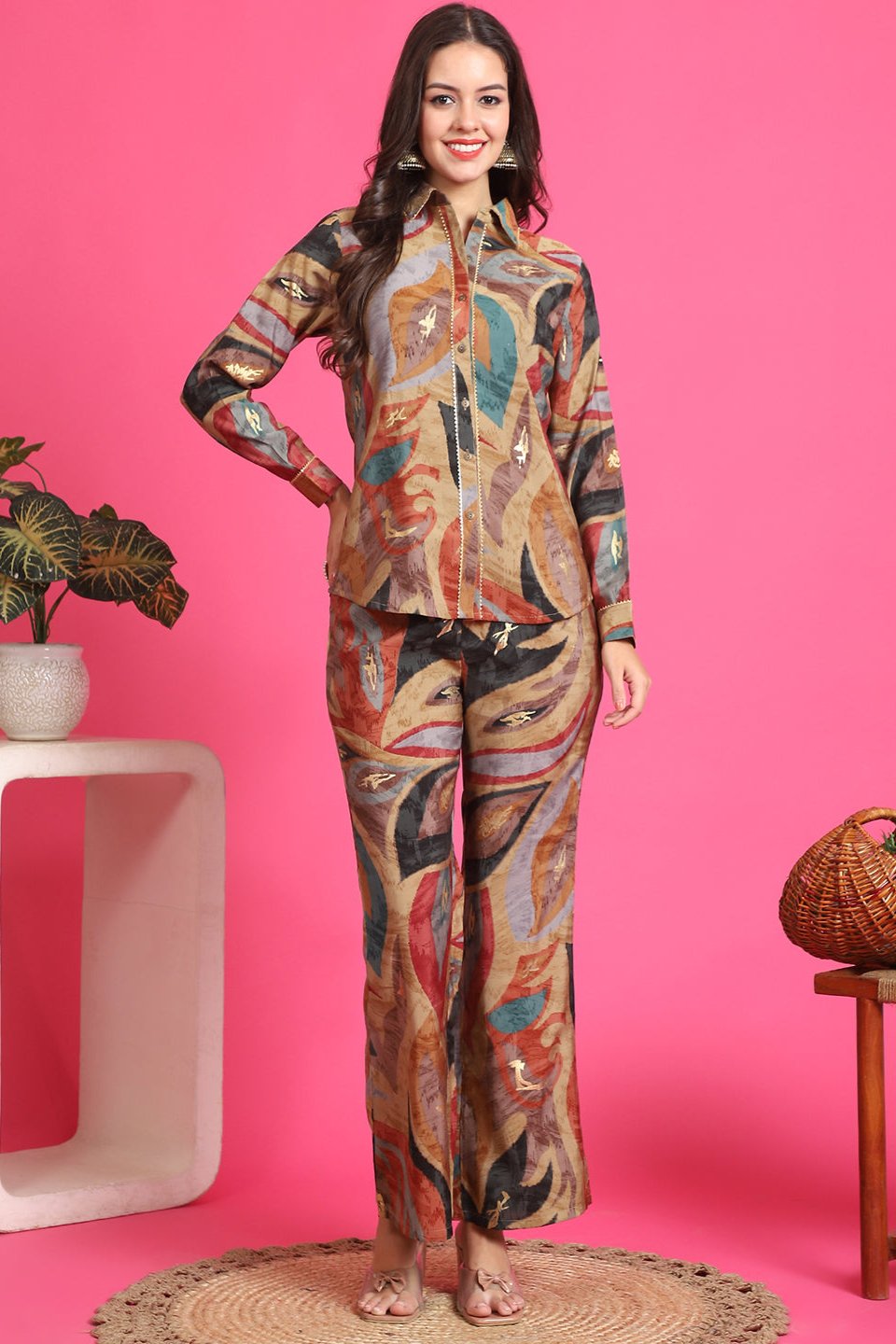 Brown Abstract Co-Ord Set with Mid-rise Trousers & Shirt Collar Tunic