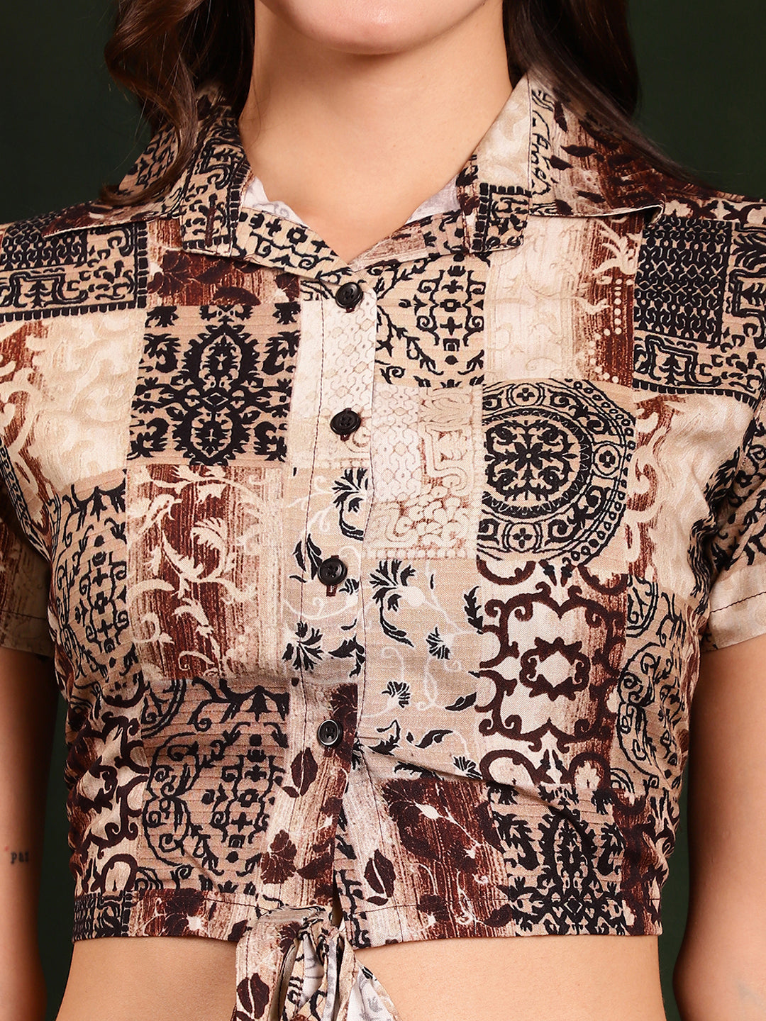 Lifestyle shot of the abstract print Co-Ord Set.