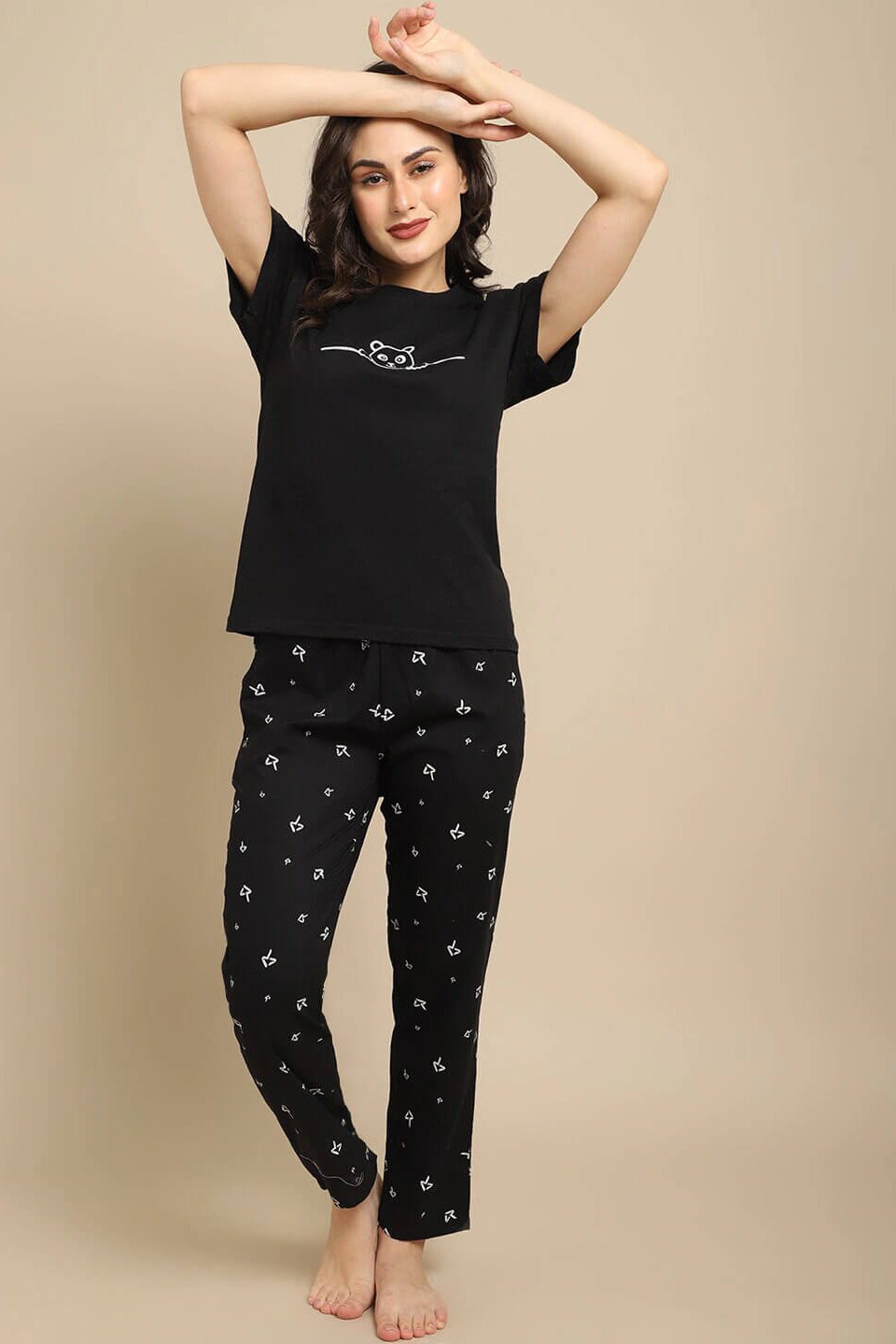 Black & White Geometric Printed Viscose Rayon Night Suit for Women by Claura
