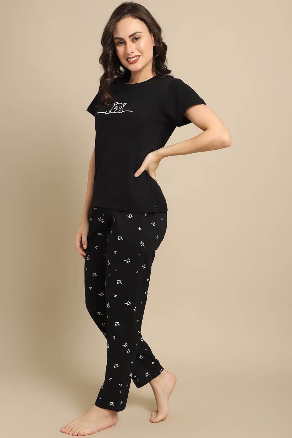 Black & White Geometric Printed Viscose Rayon Night Suit for Women by Claura