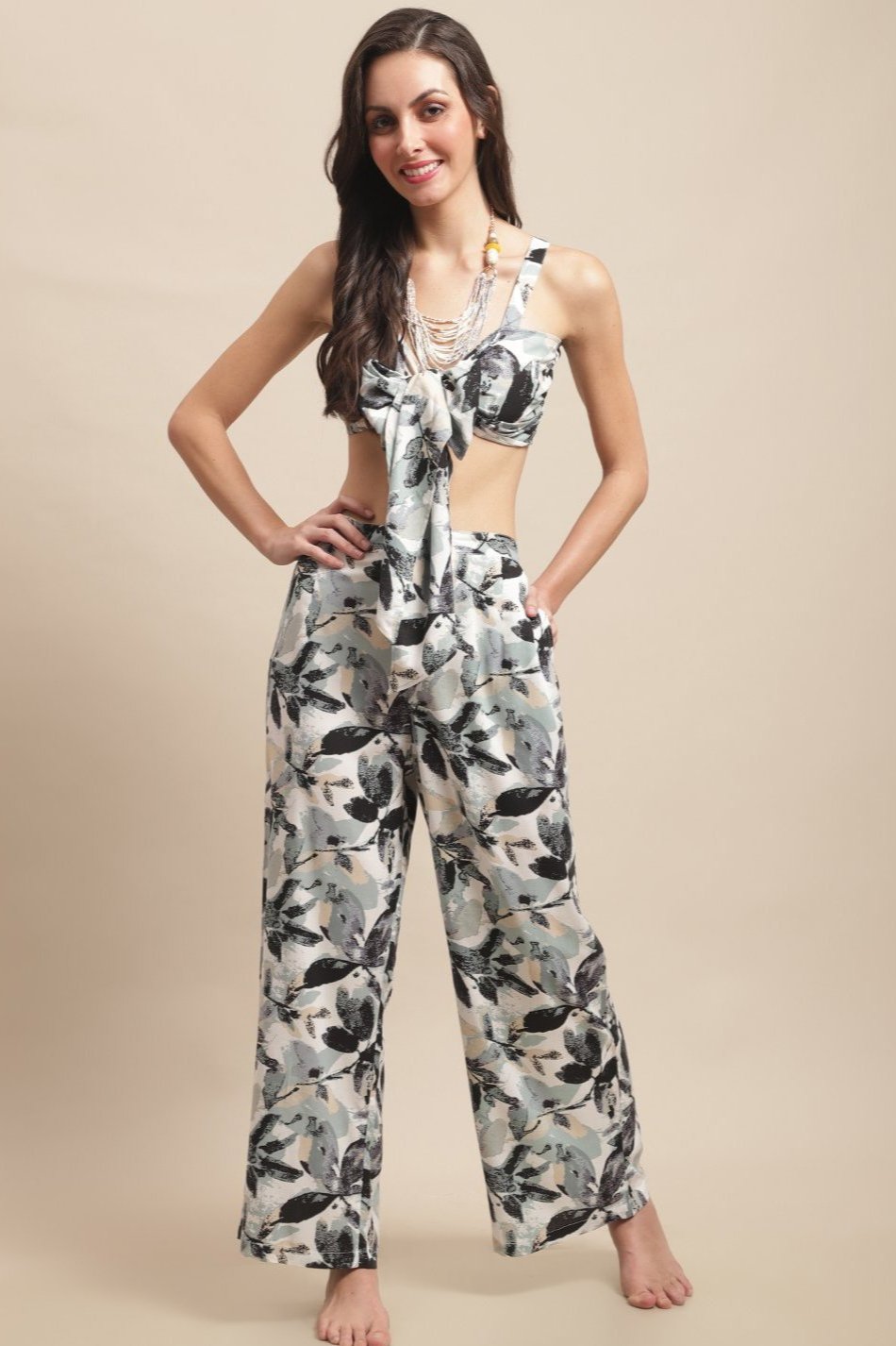 Woman wearing Black Solid Beach Dress for Women