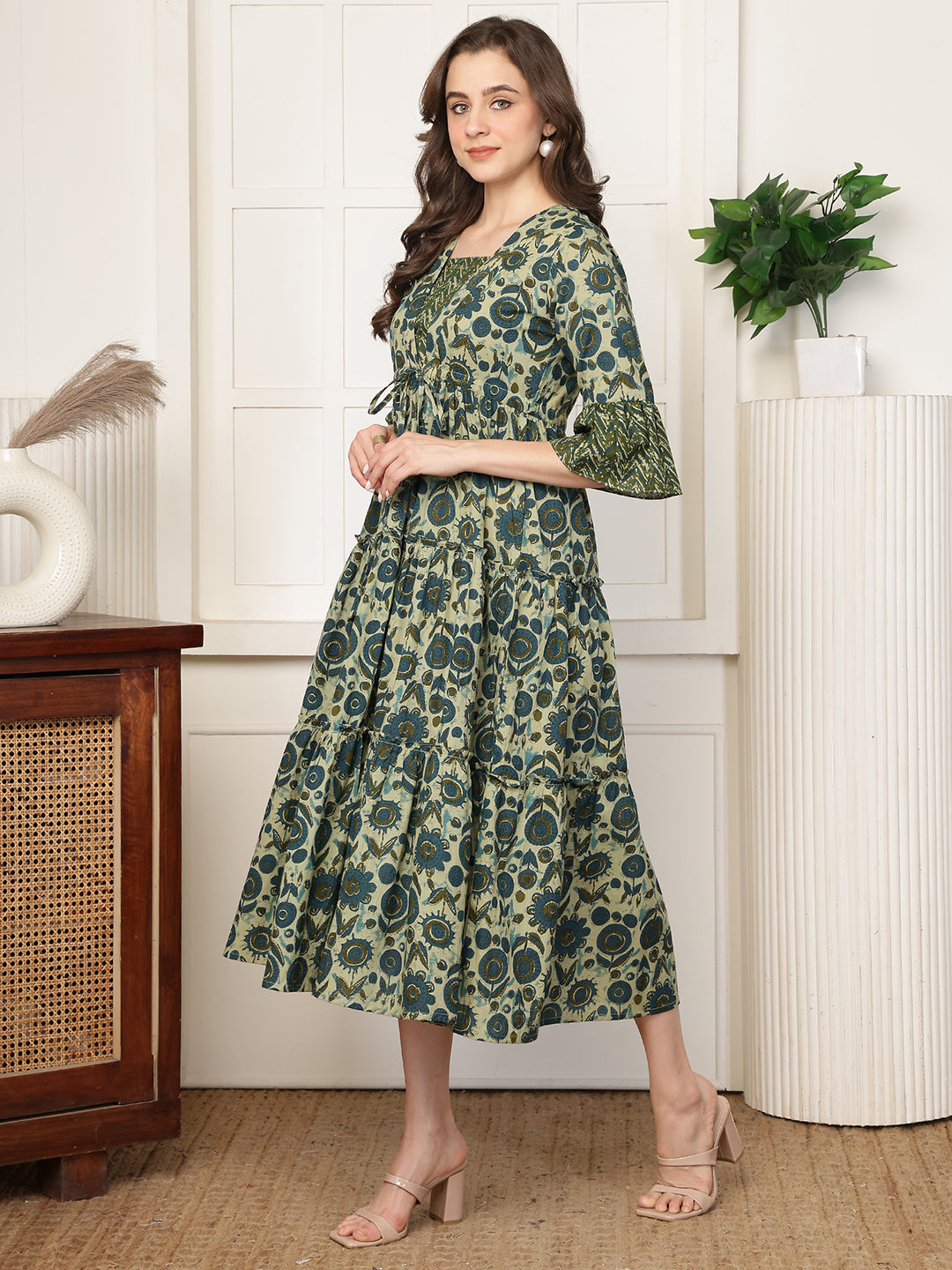 Green Floral Print Flared Sleeve A-Line Midi Dress | Claura