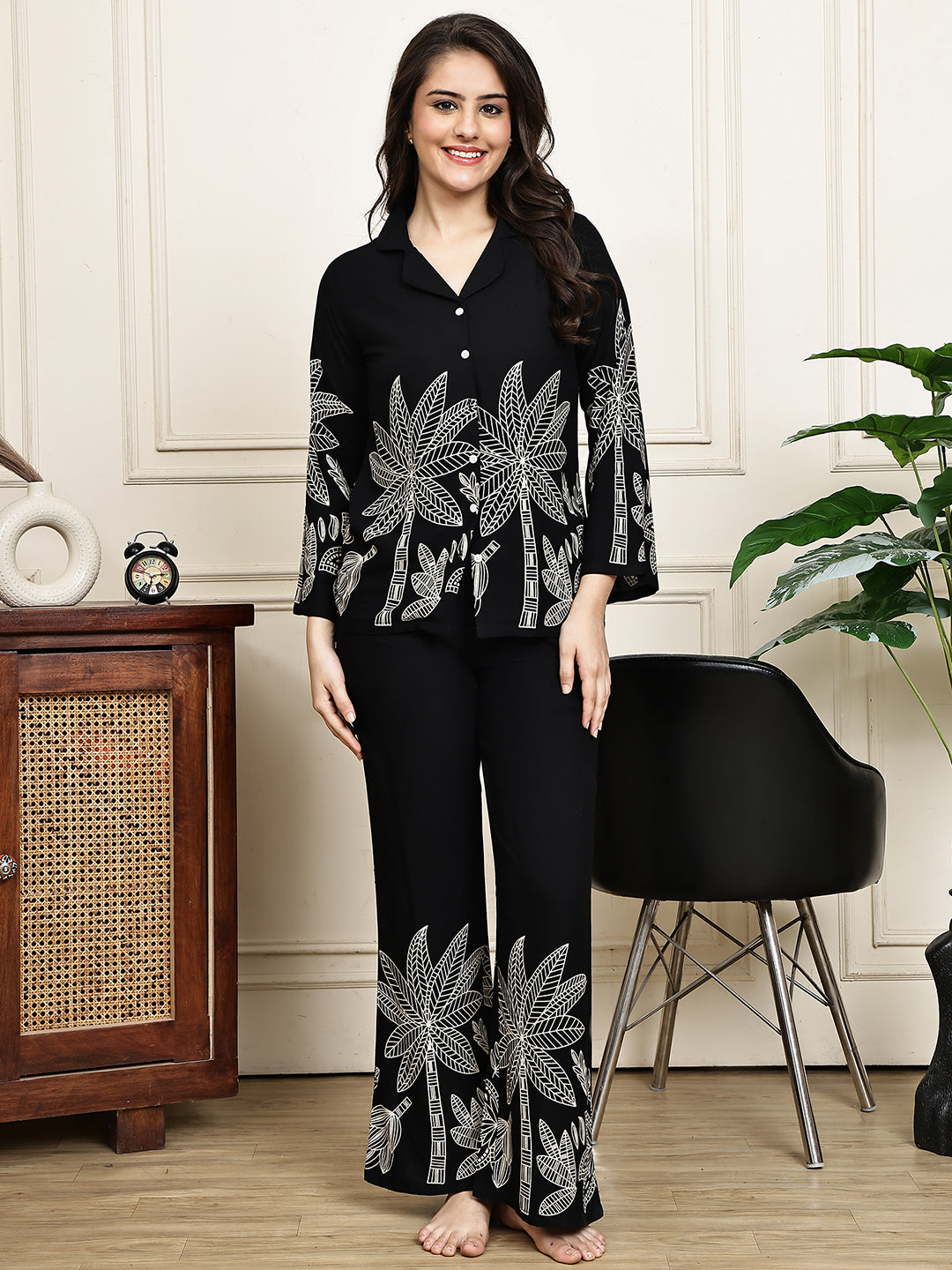 Black Colour Floral Printed Viscose Rayon Night Suit for Women