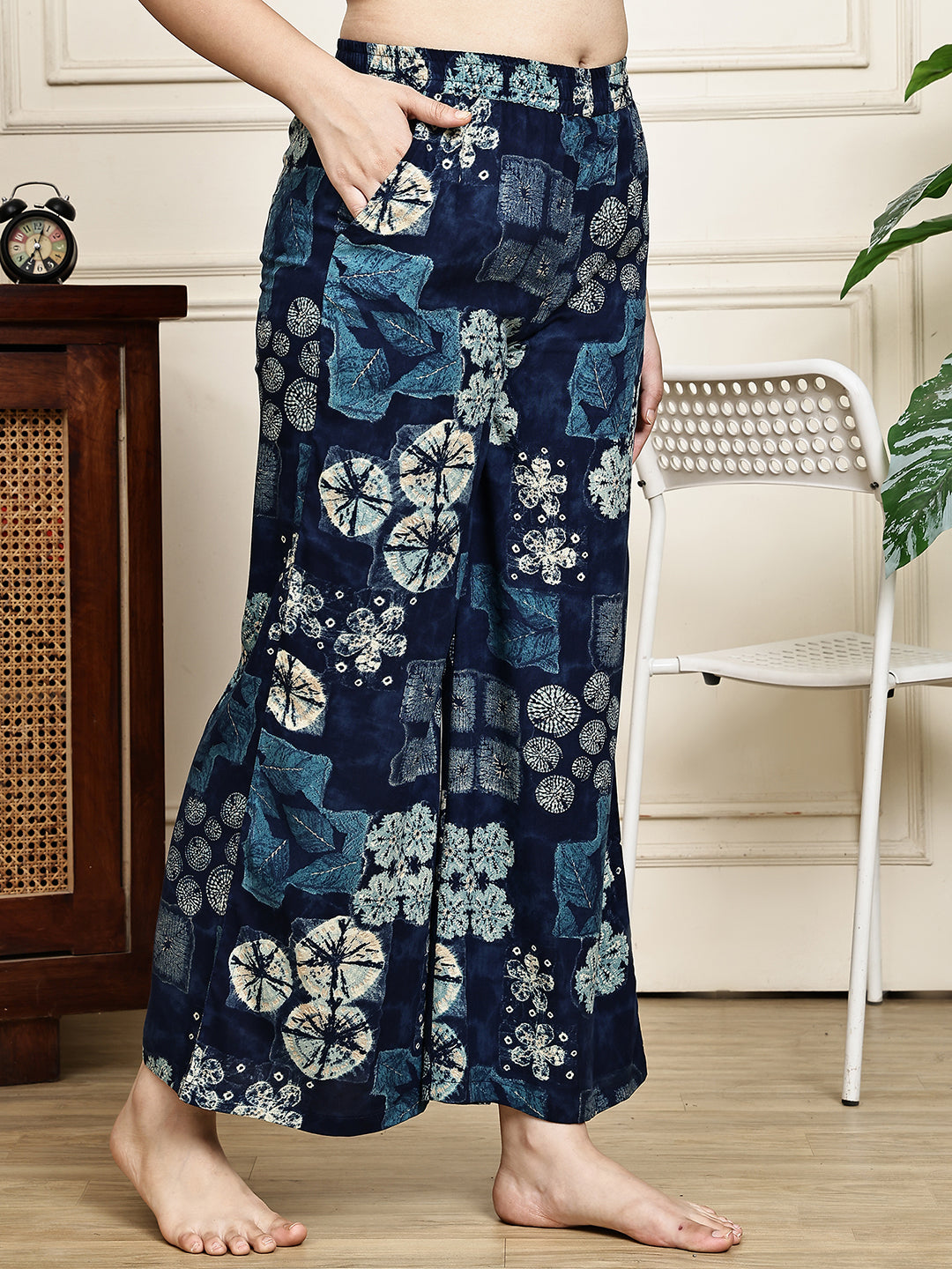Navy Blue Abstract Printed Viscose Rayon Lounge Pants for Women