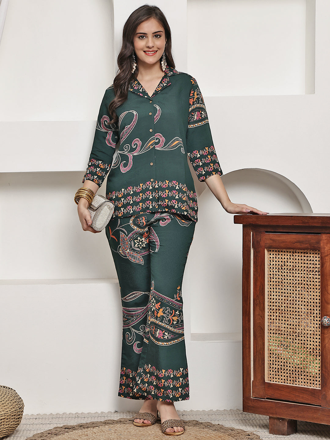 Green Colour Abstract Printed Premium Chanderi Co-Ord Set for Women