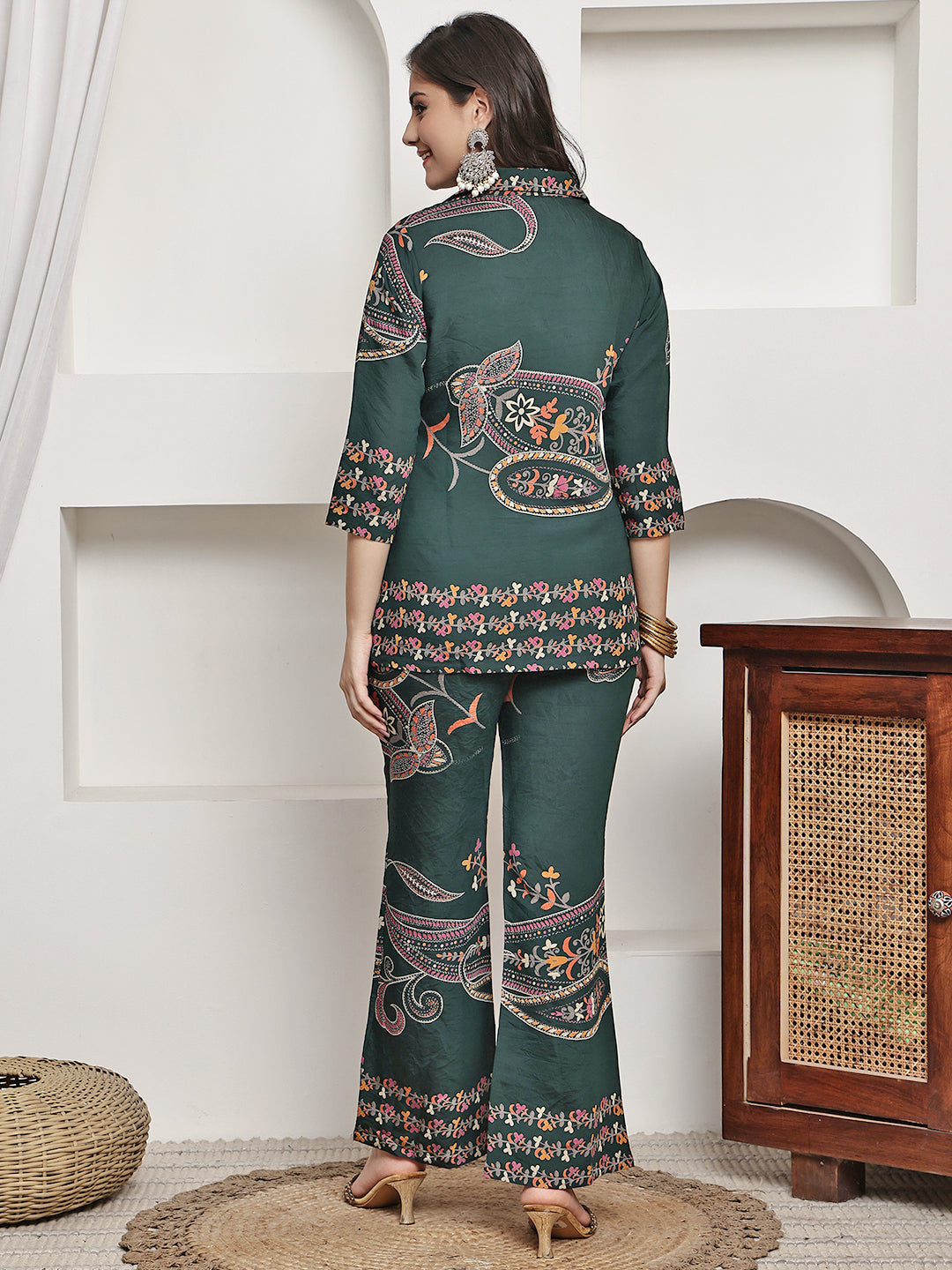 Green Colour Abstract Printed Premium Chanderi Co-Ord Set for Women