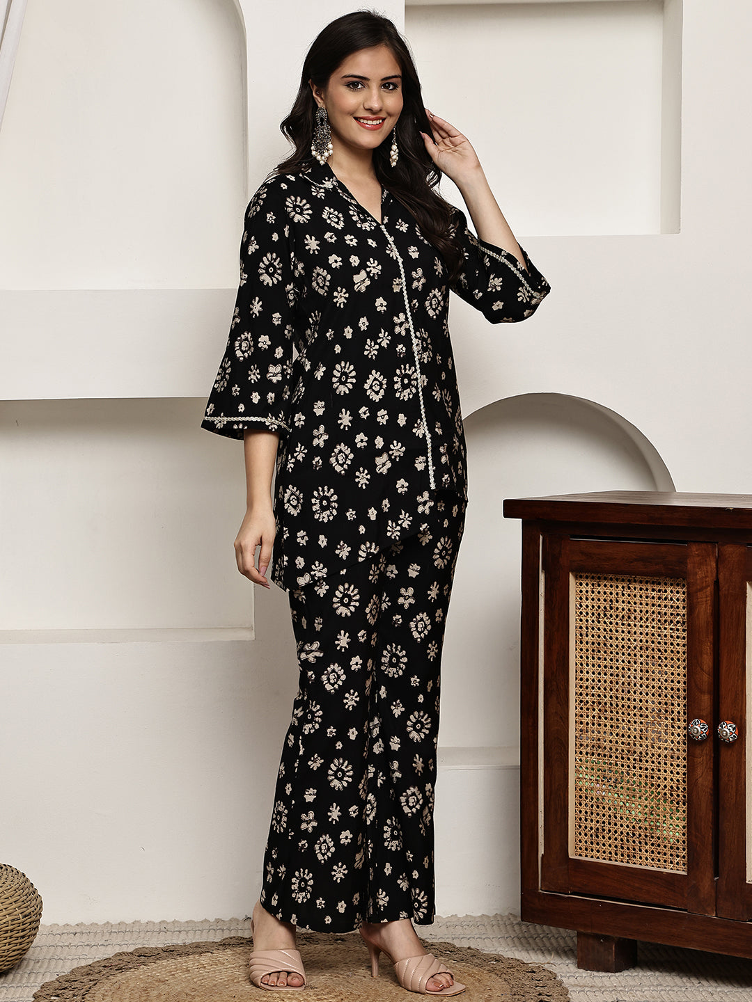 Black Colour Floral Printed Premium Chanderi Co-ord Set For Women