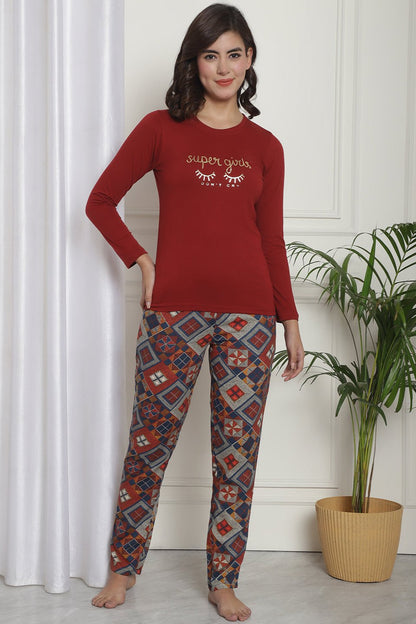 Typography Printed Viscose Rayon Night Suit