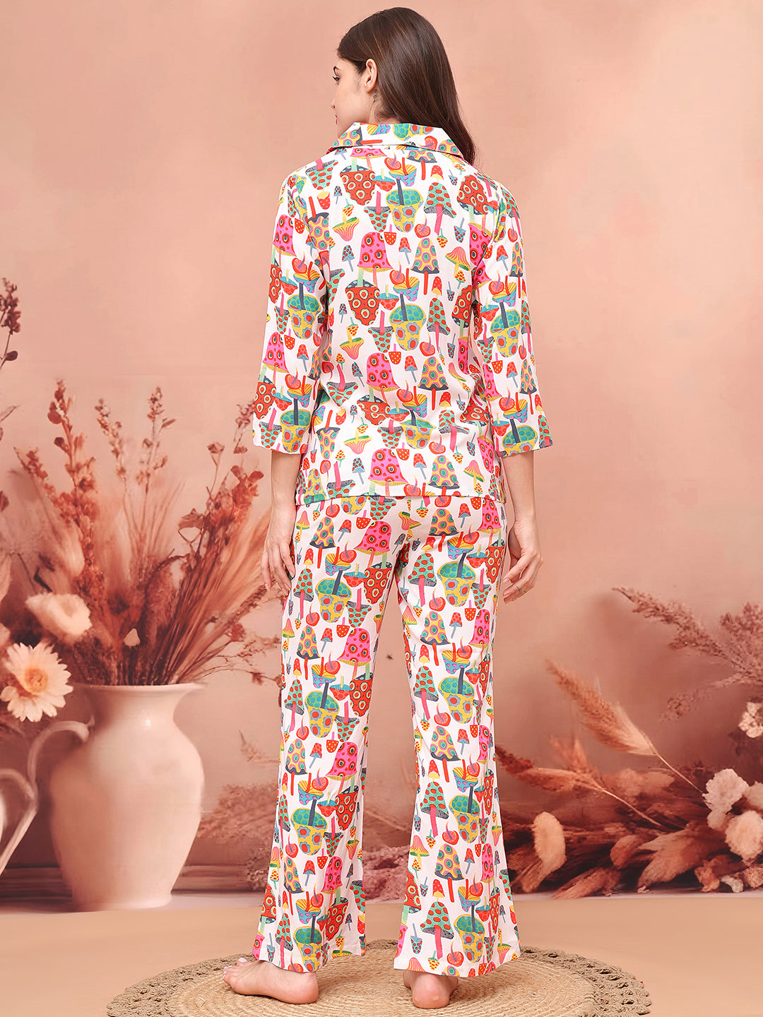 Color Abstract Printed Viscose Rayon Fabric Night Suit  For Women