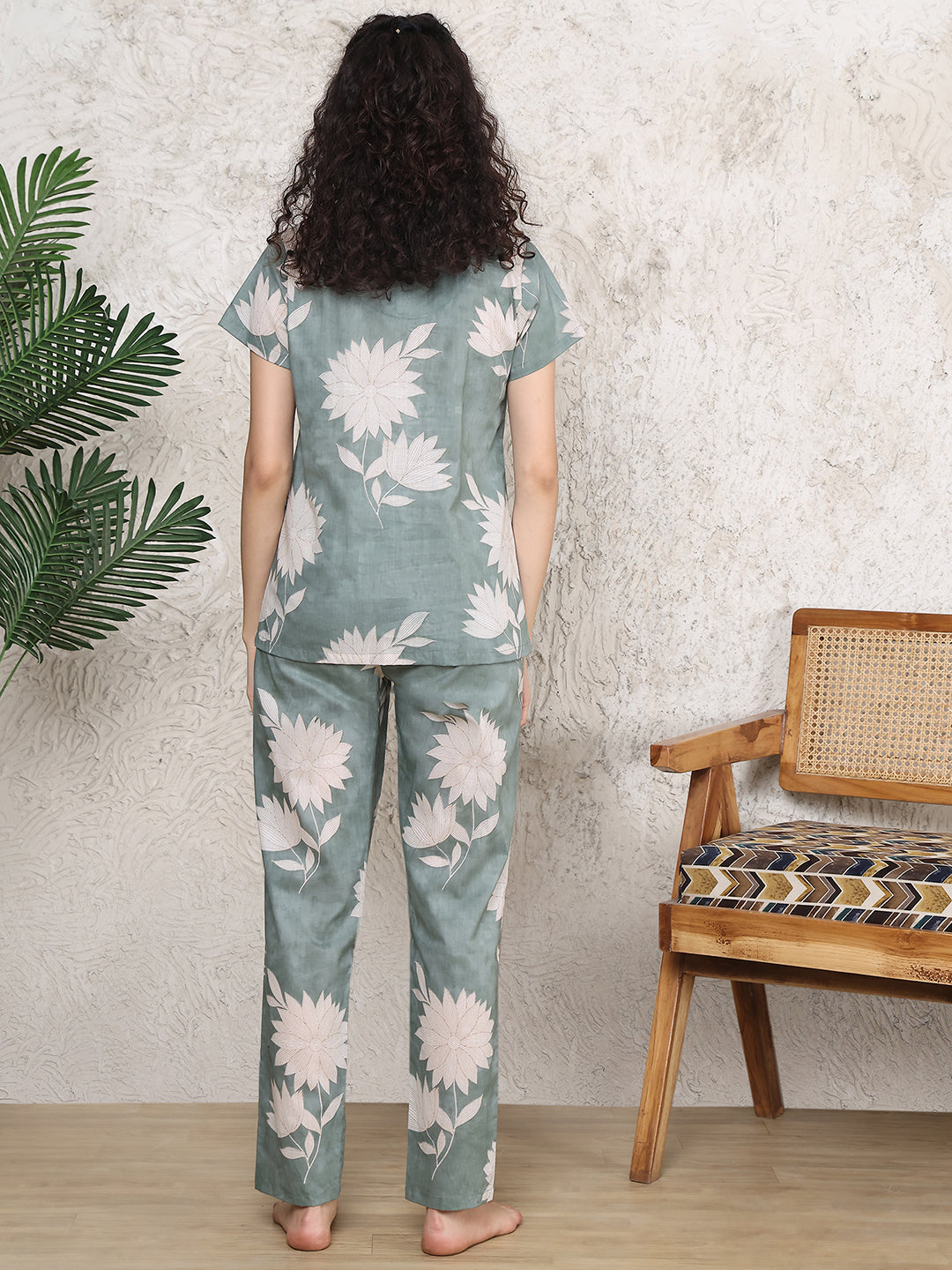 Green Colour Floral Printed Pure Cotton Night Suit