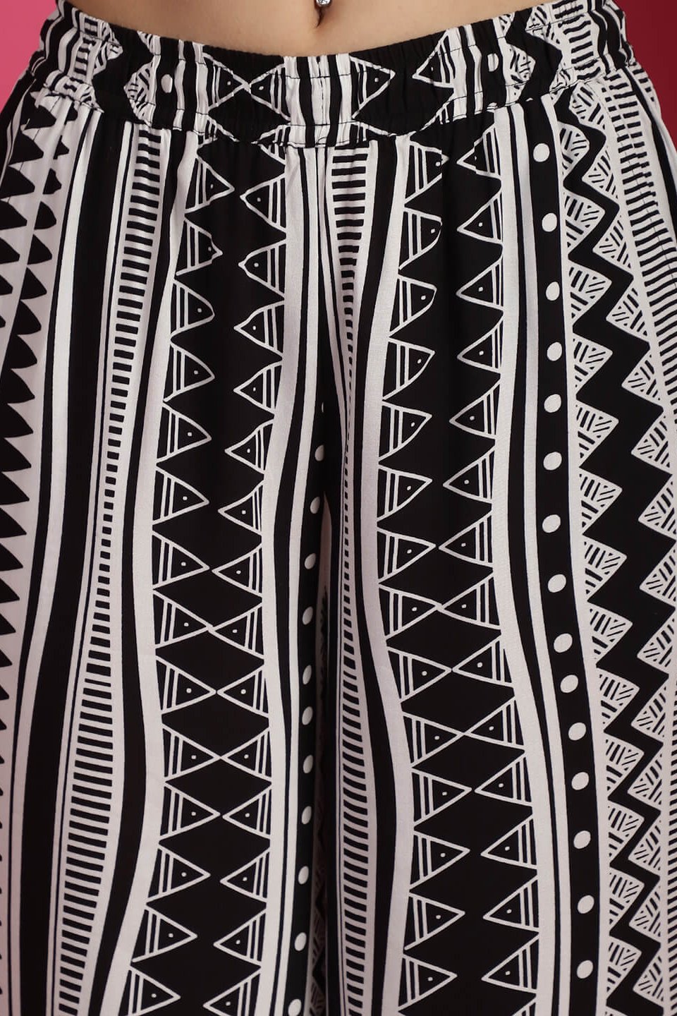 Black Geometric Printed Viscose Rayon Mid-Rise Flared Lounge Pants