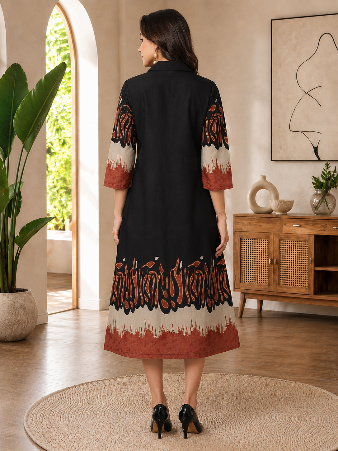 Black Abstract Printed Shirt Collar Midi Dress | Claura