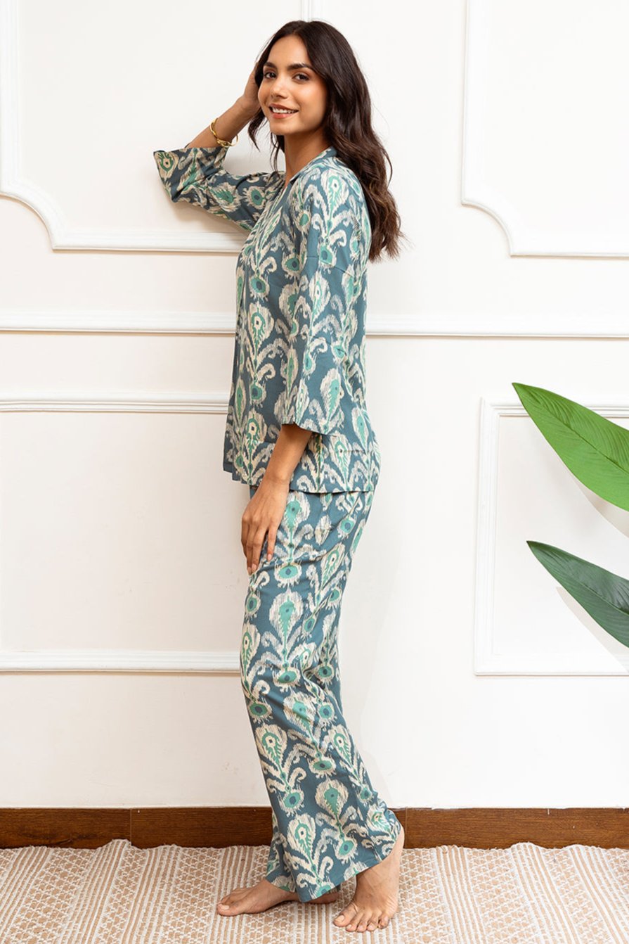 Green Color Abstract Printed Viscose Rayon Night Suit