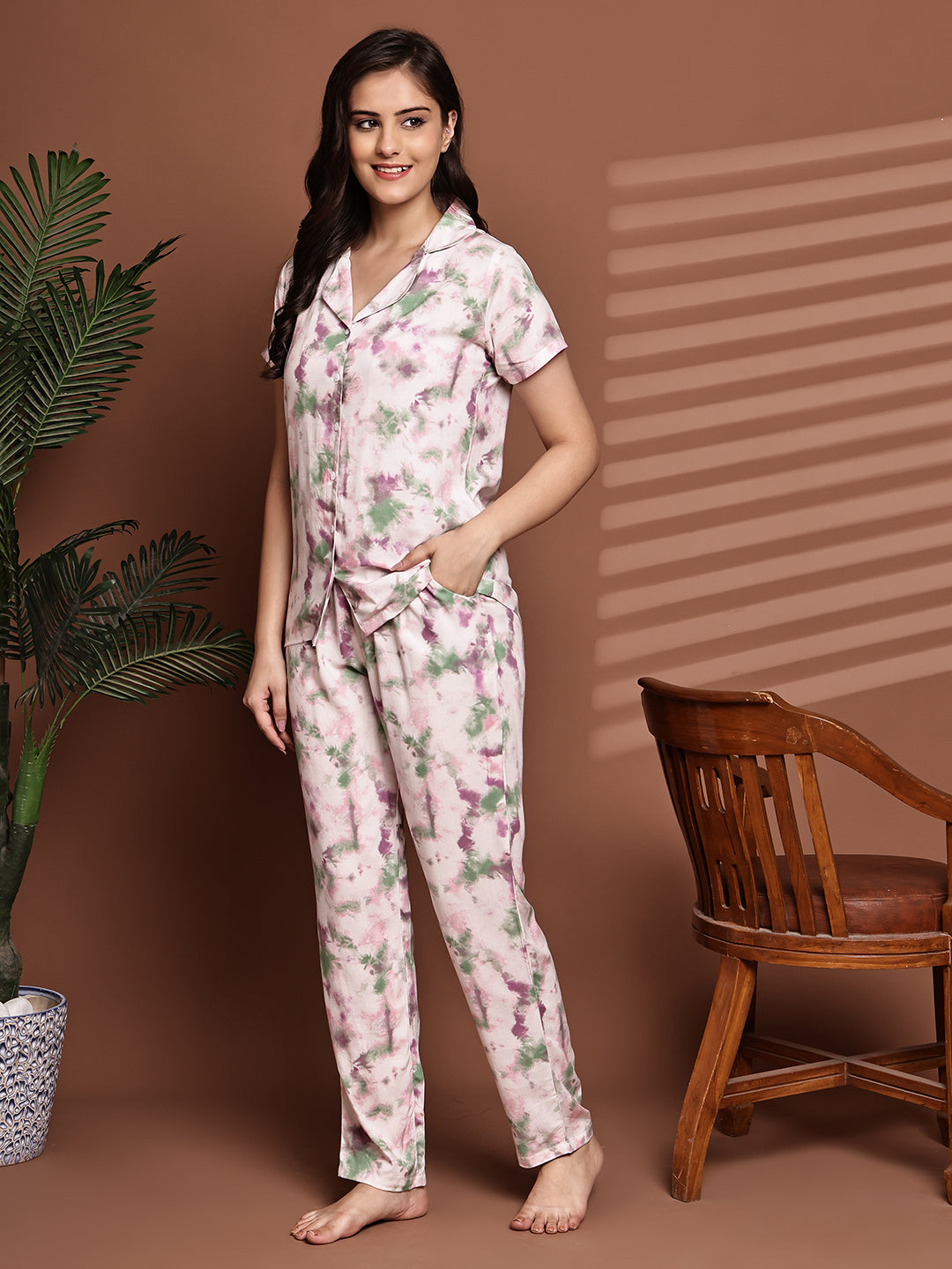 Pink Colour Graphic Printed Viscose Rayon Night Suit for Women