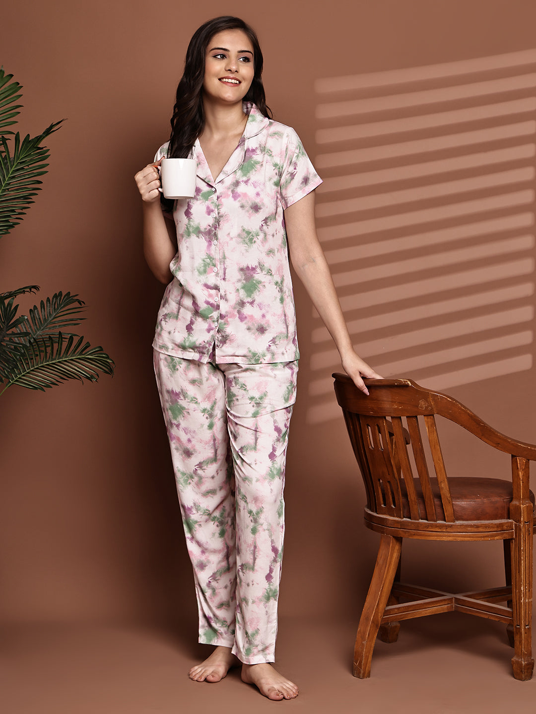 Pink Colour Graphic Printed Viscose Rayon Night Suit for Women