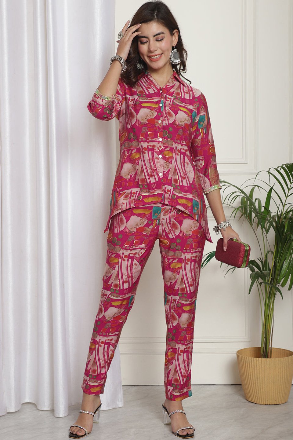 Pink Abstract Printed Premium Chanderi Tunic With Trousers Co-ord set