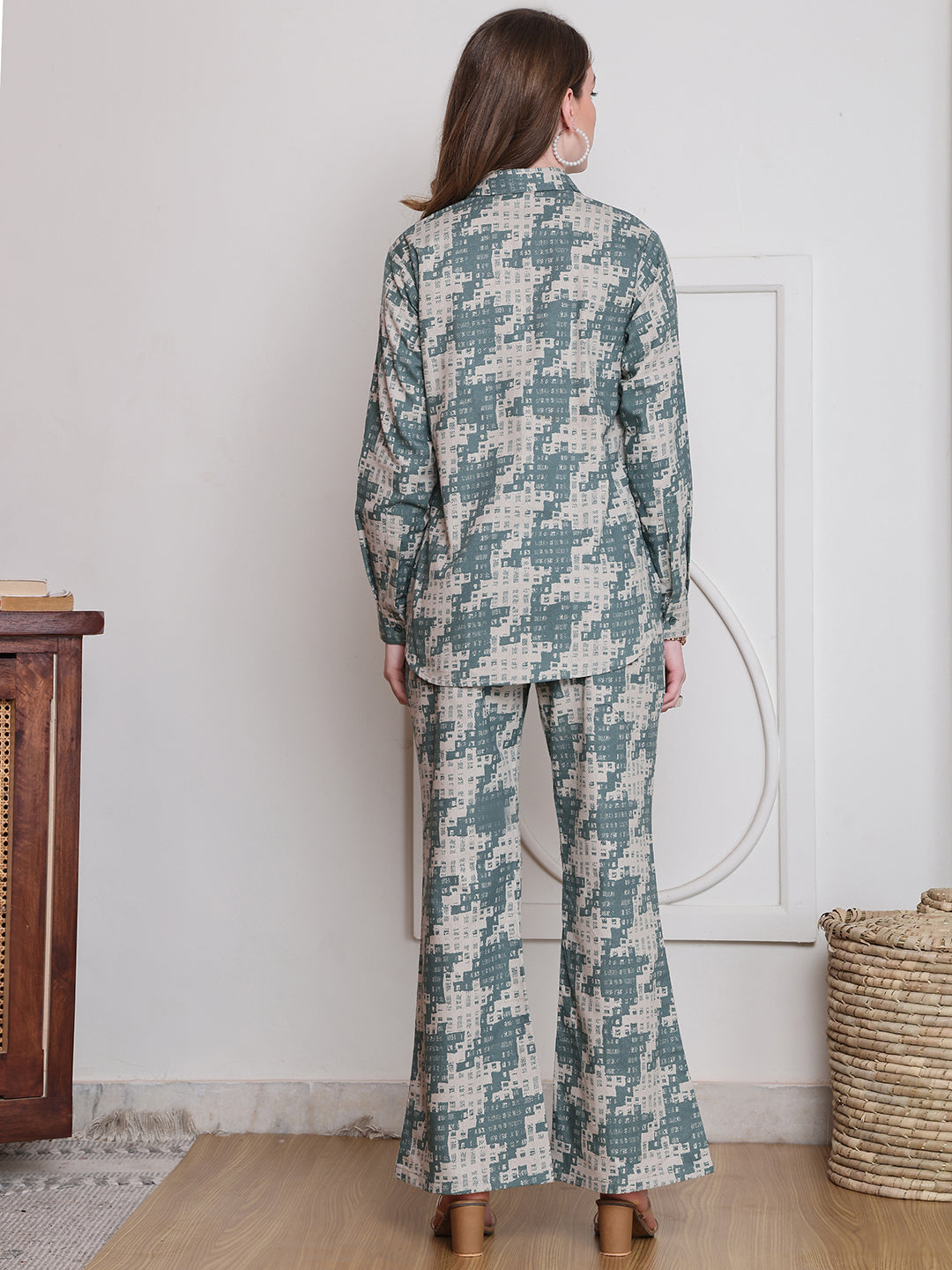 Green Abstract Cotton Co-Ord Set – Stylish & Comfortable | Claura

