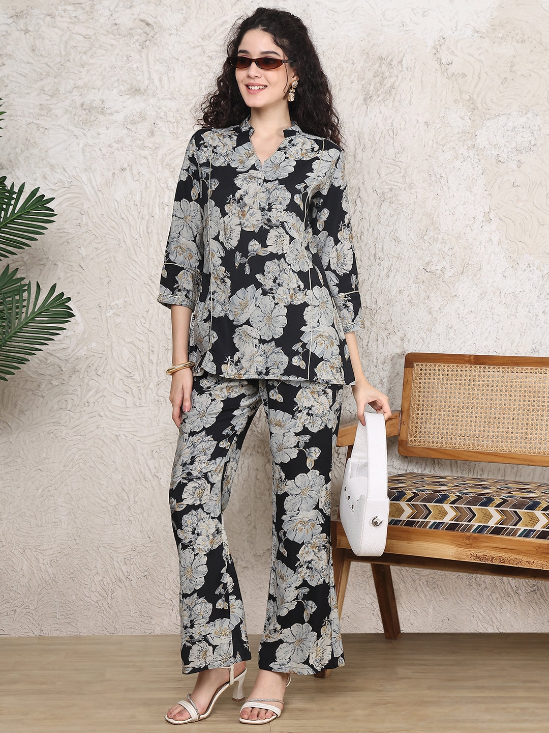 Black Colour Floral Printed Premium Chanderi Co-ord Set