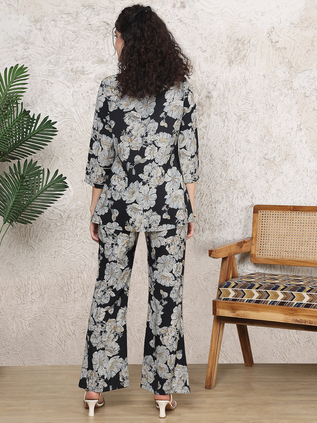 Black Colour Floral Printed Premium Chanderi Co-ord Set