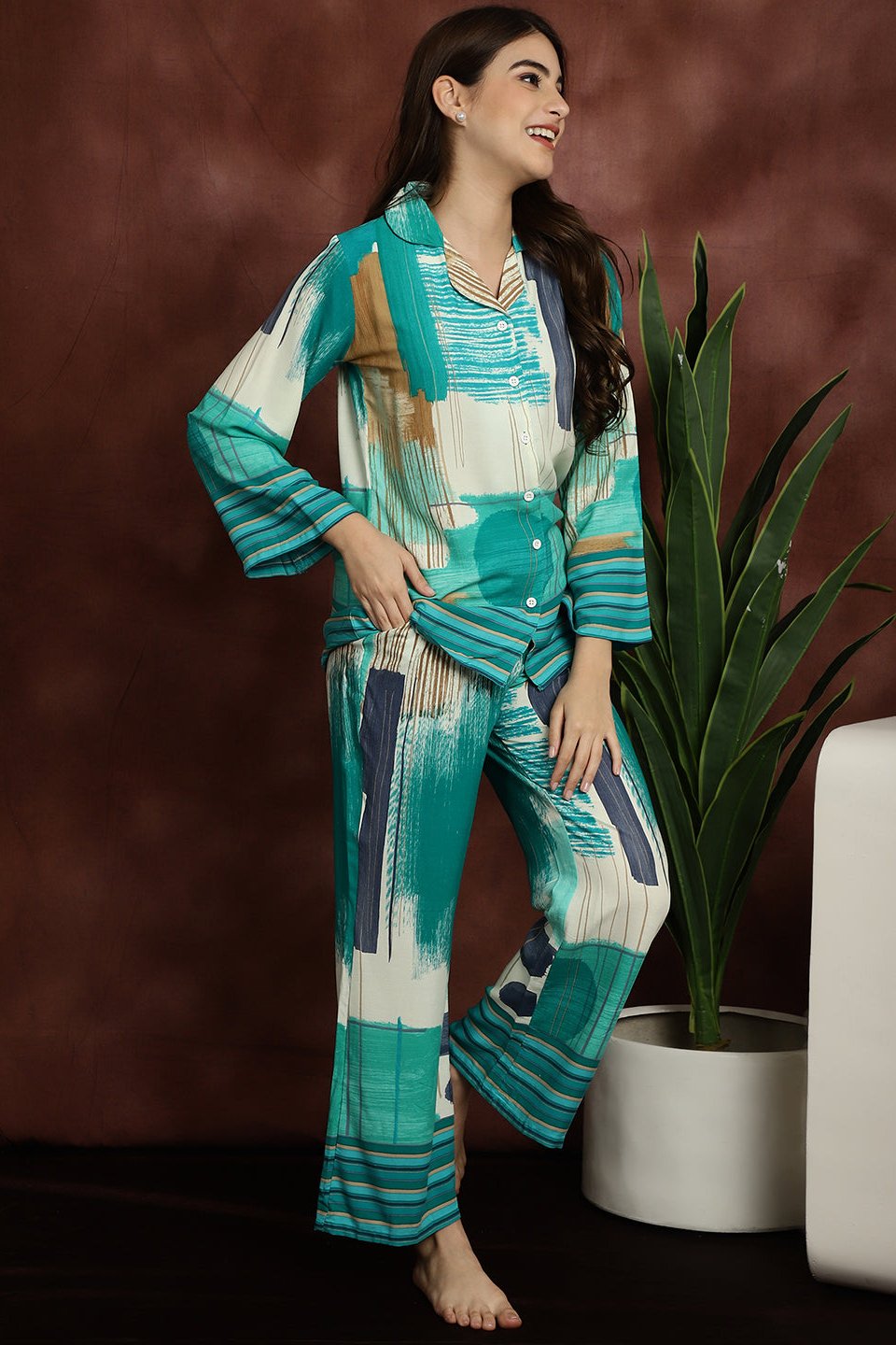 Green Color Abstract Printed Viscose Rayon Nightsuit For Nightsuit